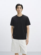 Men's Solid Embossed Knit T-Shirt